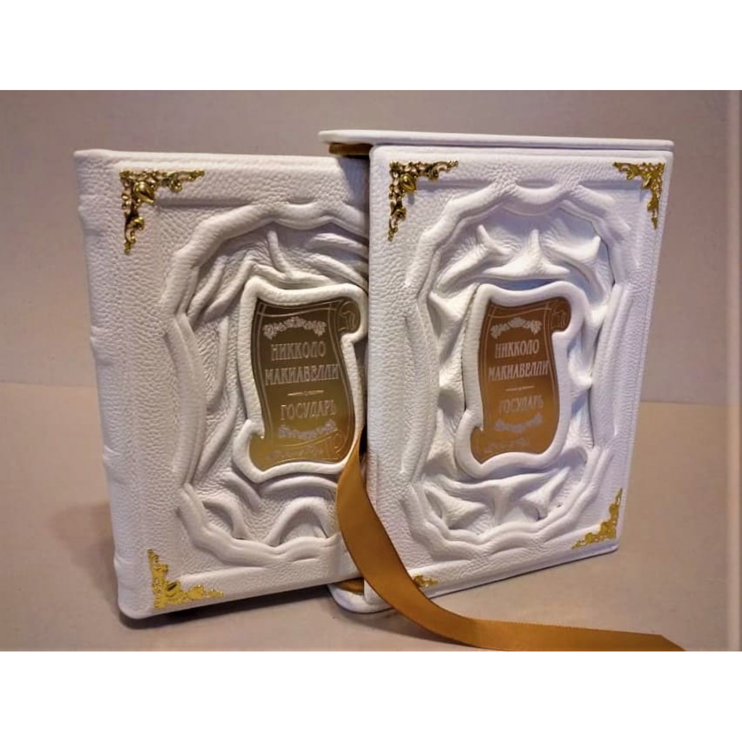 Никколо Макиавелли. Государь в футляре - купить подарочное издание